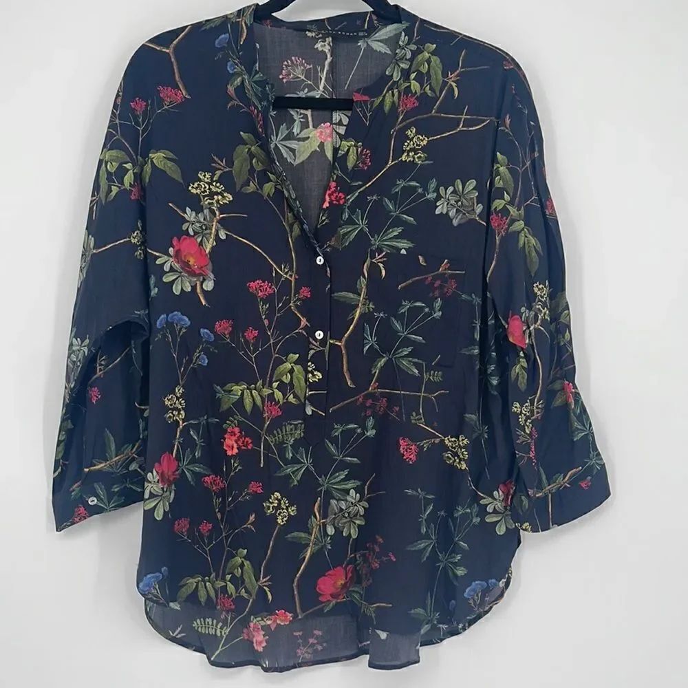 ZARA Woman Multicolored Floral Roll Sleeve Loose Fit